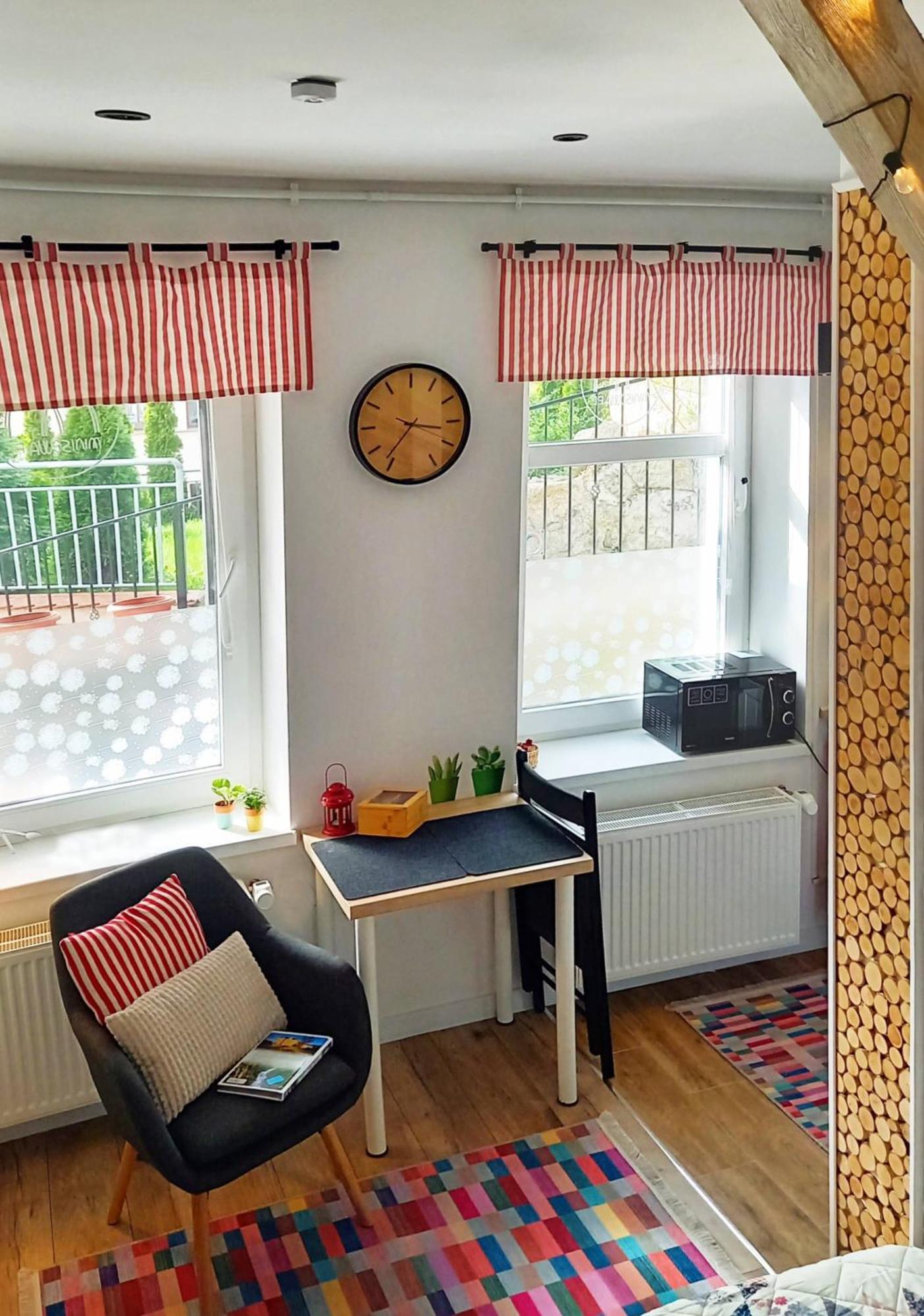 miniSowa Apartment Jedlina-Zdroj Bagian luar foto